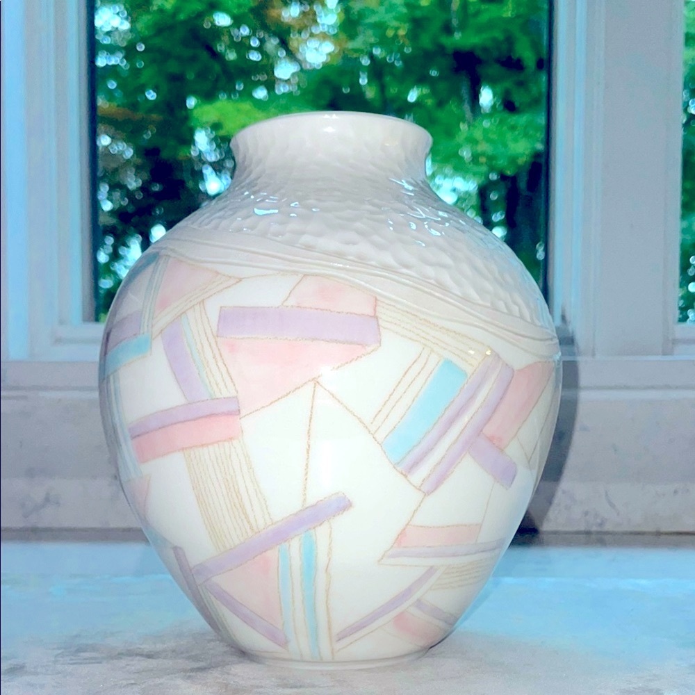 Pottery Vase Contemporary Geometric Pattern Handmade by George in Rochester, NY